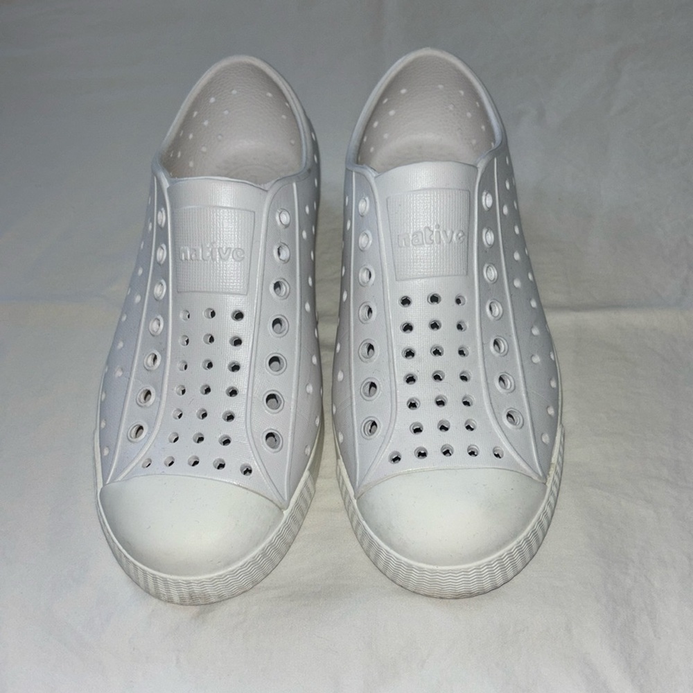 Native Jefferson Child Shoes White J1